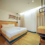 Jw Boutique Hotel
