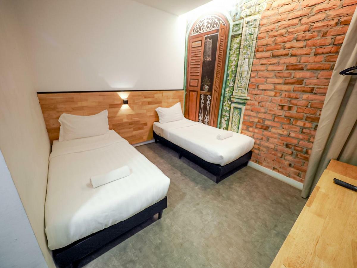 Jw Boutique Hotel 3*