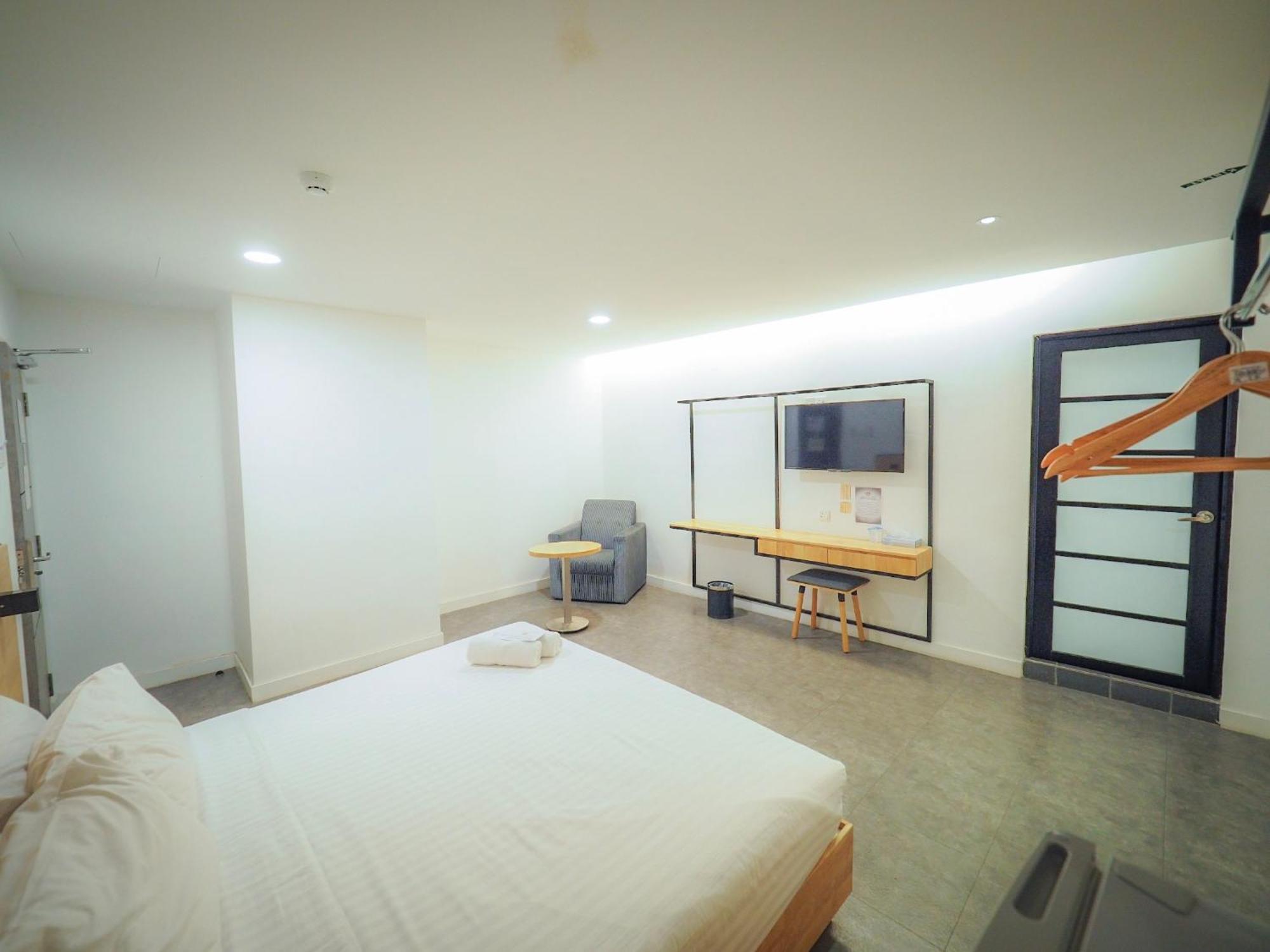 Jw Boutique Hotel 3*